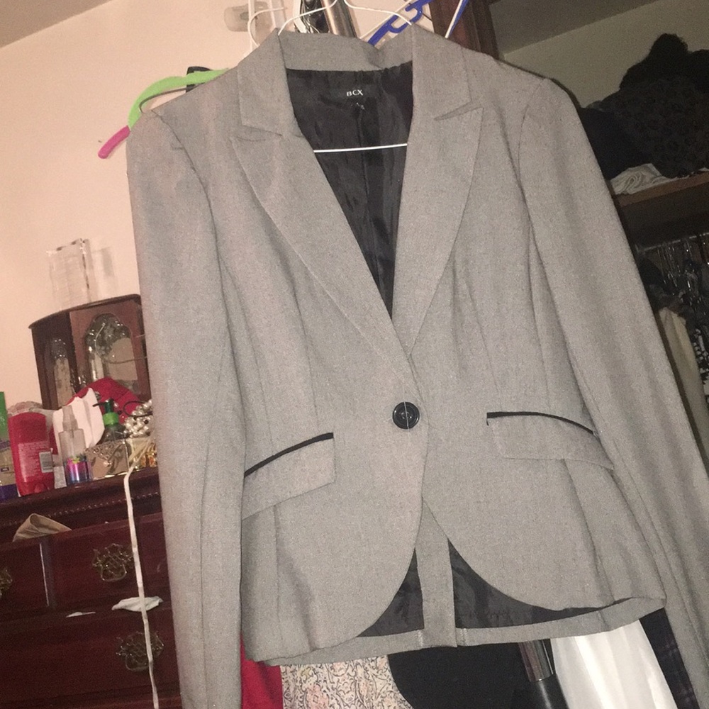 Grey blazer